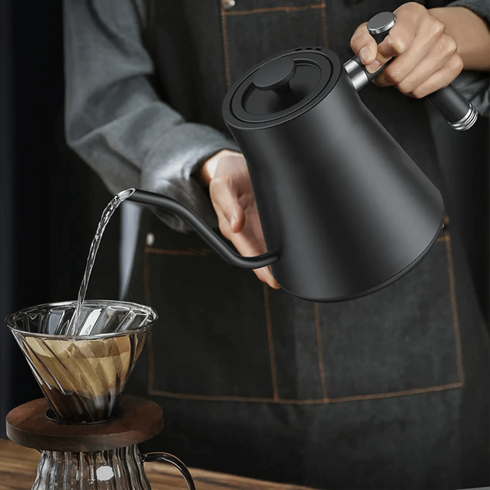 Budan Electric temperature control kettle | 1L Capacity
